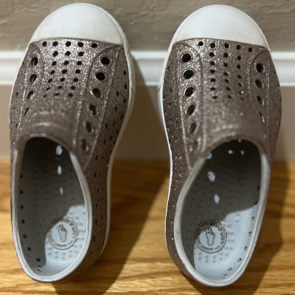Native Shoes Kids Glittery Brown Sneakers